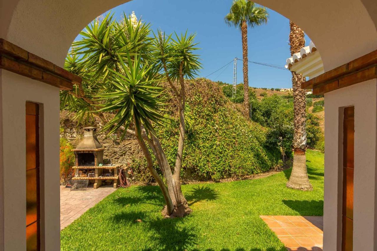 Villa Andalucia: Cerca De Todo, Intimidad Y Espacio Nerja Eksteriør billede
