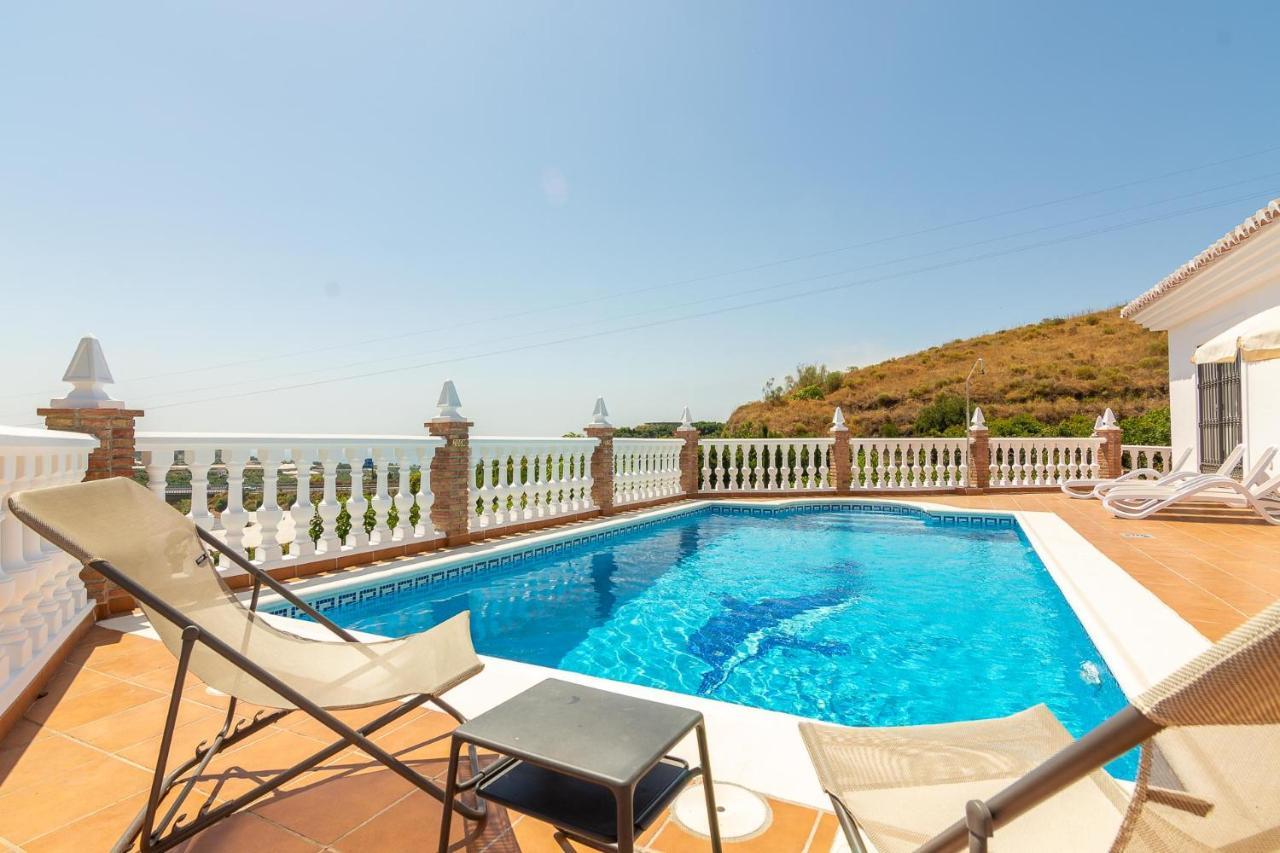 Villa Andalucia: Cerca De Todo, Intimidad Y Espacio Nerja Eksteriør billede