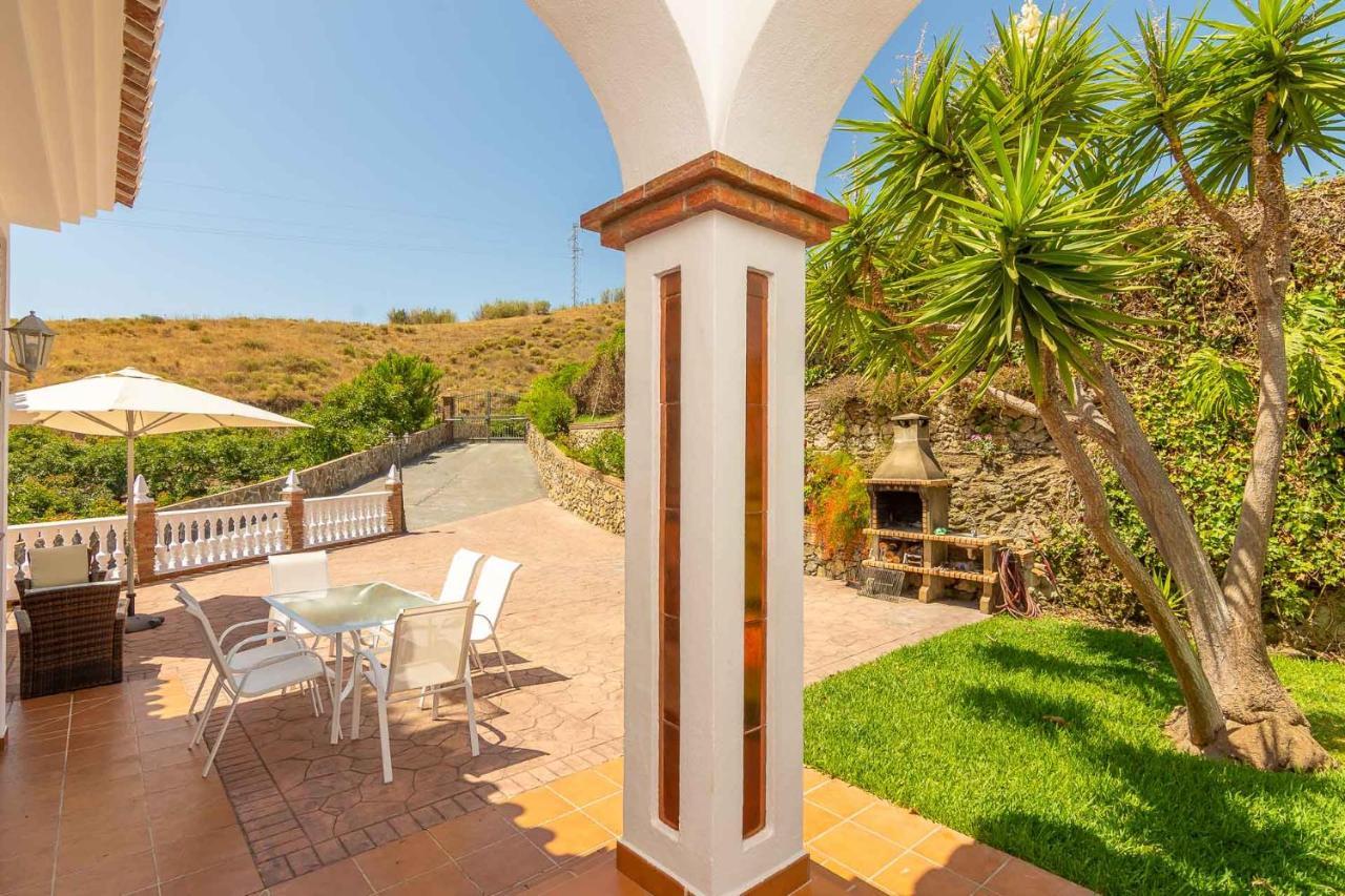 Villa Andalucia: Cerca De Todo, Intimidad Y Espacio Nerja Eksteriør billede