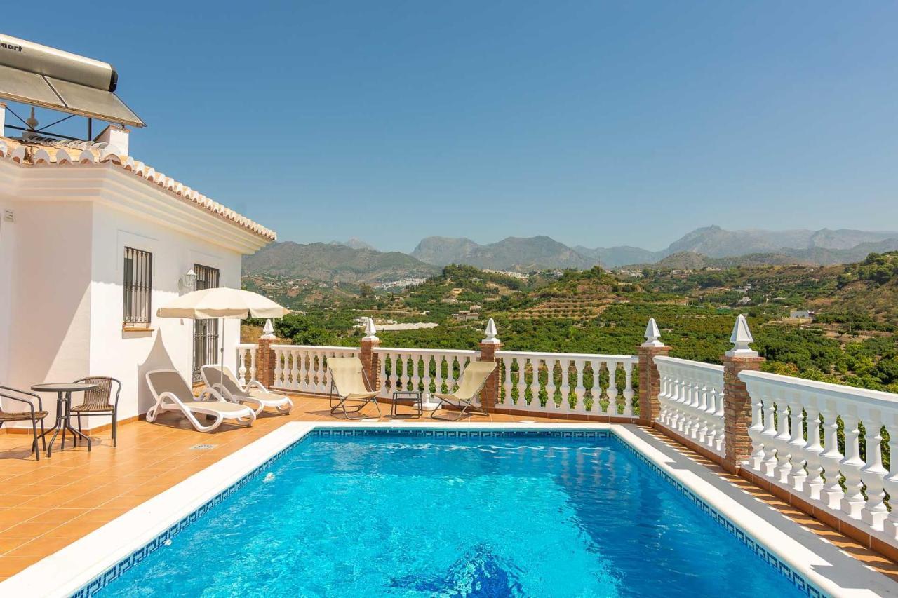 Villa Andalucia: Cerca De Todo, Intimidad Y Espacio Nerja Eksteriør billede
