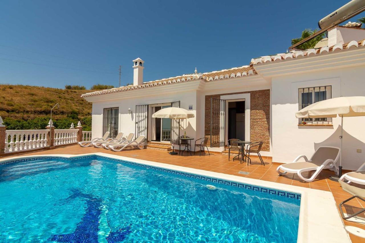 Villa Andalucia: Cerca De Todo, Intimidad Y Espacio Nerja Eksteriør billede